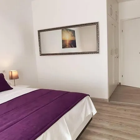 Apartment Pape